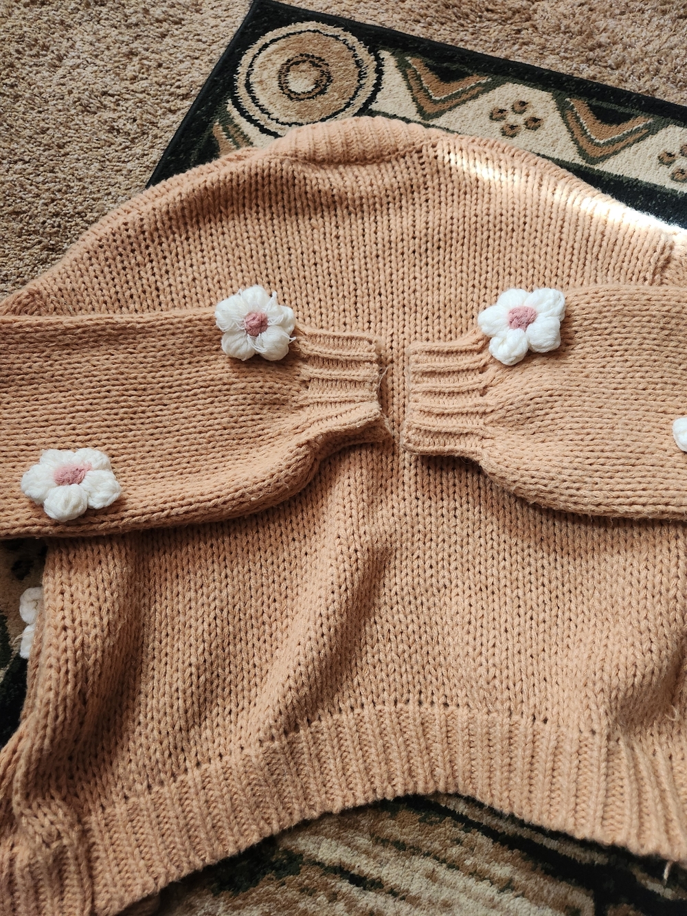 Maeve Peach Flower-Appliqué Chunky Cardigan - Picture 8 of 9